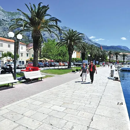 Veliko Brdo Iii Makarska