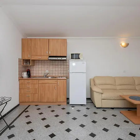 Appartement Veliko Brdo Iii *