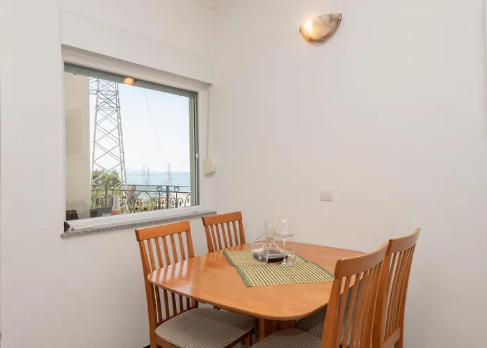 Veliko Brdo Iii Apartment