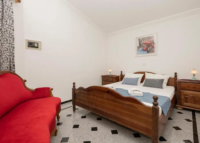 Apartment Veliko Brdo Iii *