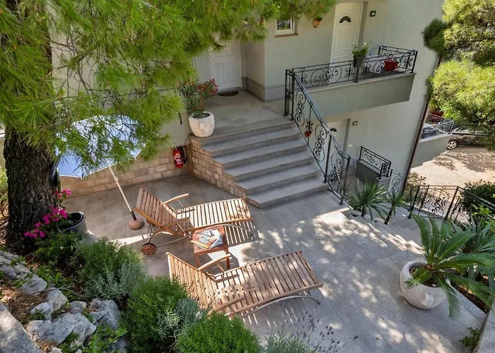 Apartment Veliko Brdo Iii Makarska